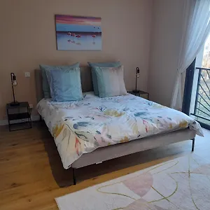 Francine Bed & Breakfast Bouc-Bel-Air