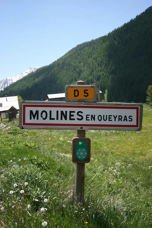 Hotel Le Chamois Logis Molines-en-Queyras 2*,  Francia
